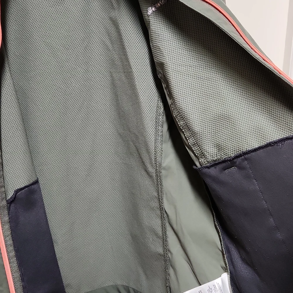 Columbia Hooded Full zip Women's M light weight jacket - Picture 10 of 14